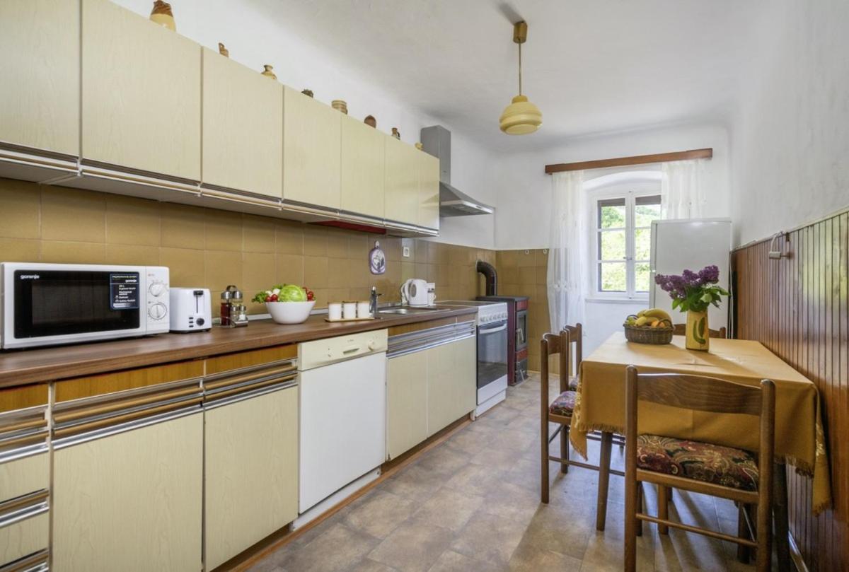 Marina Plomin In Plomin - Haus Fuer 6 Personen Βίλα Εξωτερικό φωτογραφία